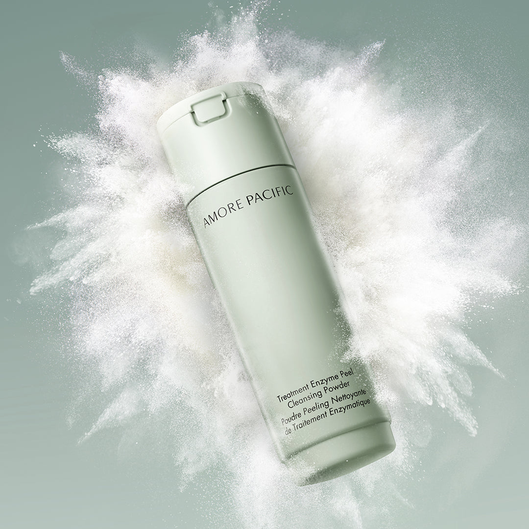 Treatment Enzyme Peel Cleansing Powder with texture
