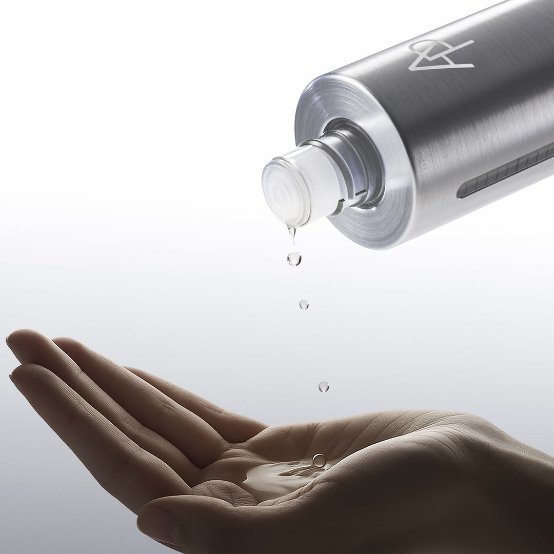 M.D. Resurfacing & Repair Essence, hand model pouring product into hand